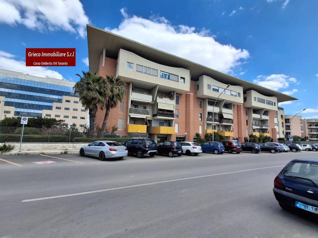 appartamento in vendita a Taranto in zona Solito-Corvisea