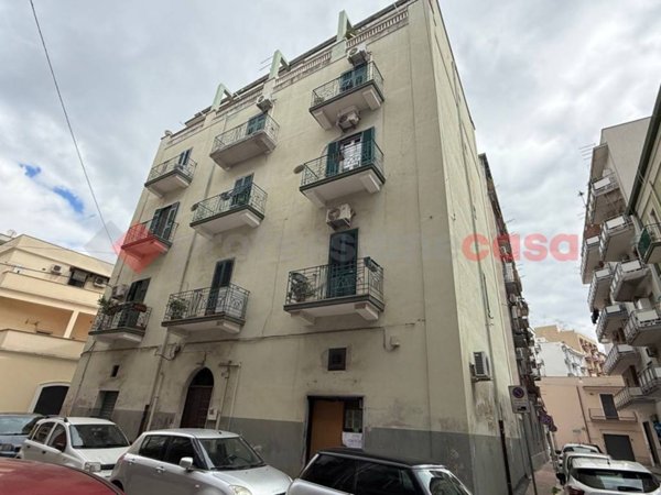 appartamento in vendita a Taranto in zona Tre Carrare-Battisti