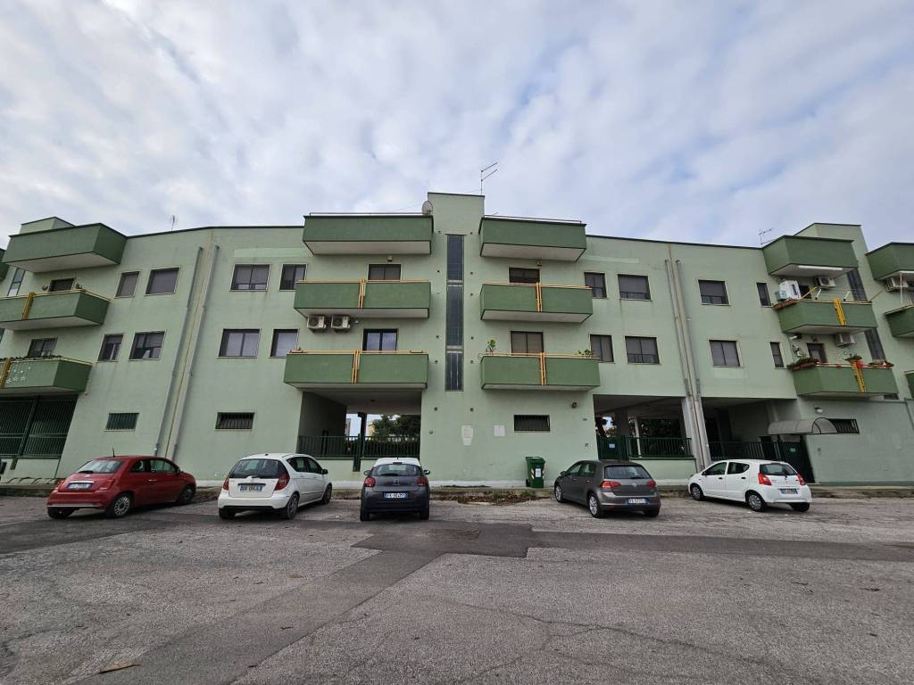appartamento in vendita a Taranto in zona Solito-Corvisea