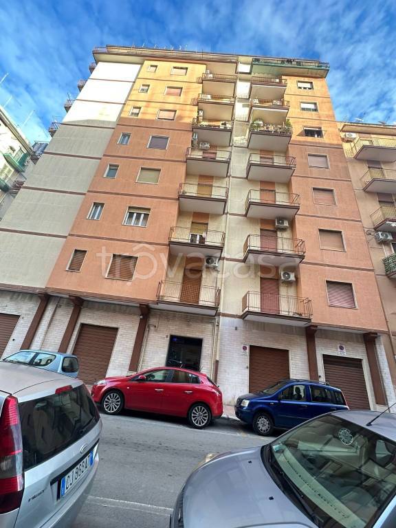 appartamento in vendita a Taranto in zona Tre Carrare-Battisti