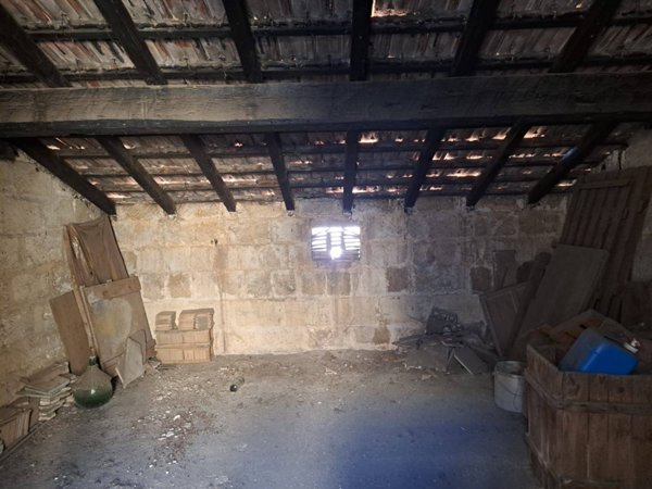 appartamento in vendita a Taranto in zona Borgo