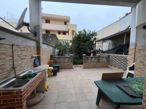appartamento in vendita a Taranto in zona Borgo