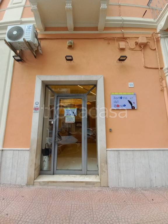 appartamento in vendita a Taranto in zona Borgo