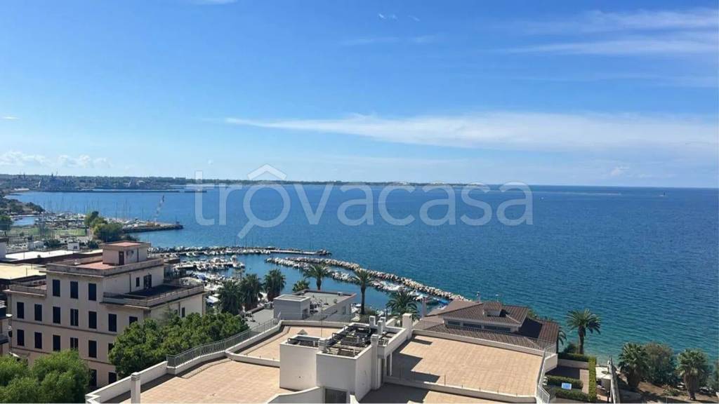 appartamento in vendita a Taranto in zona Borgo