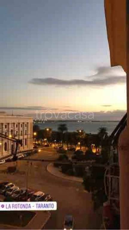 appartamento in vendita a Taranto in zona Borgo