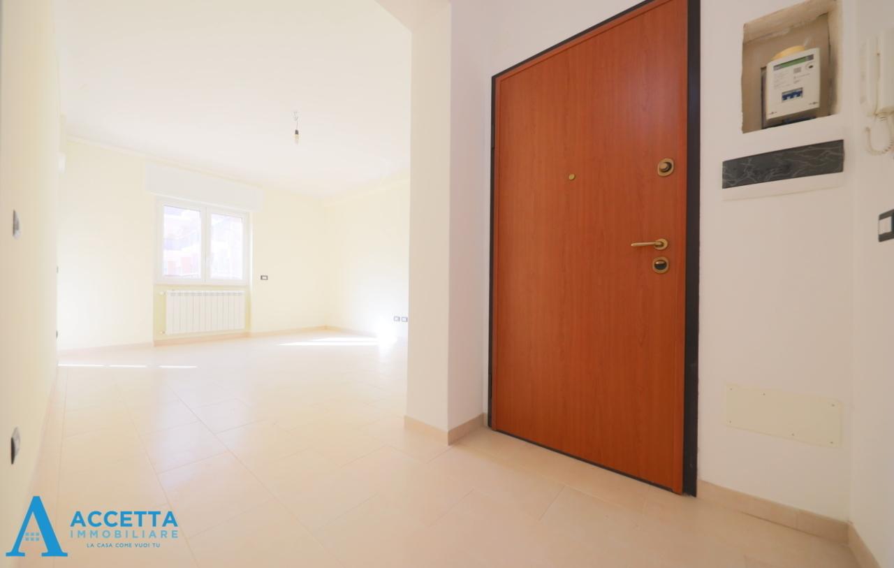 appartamento in vendita a Taranto in zona Tre Carrare-Battisti