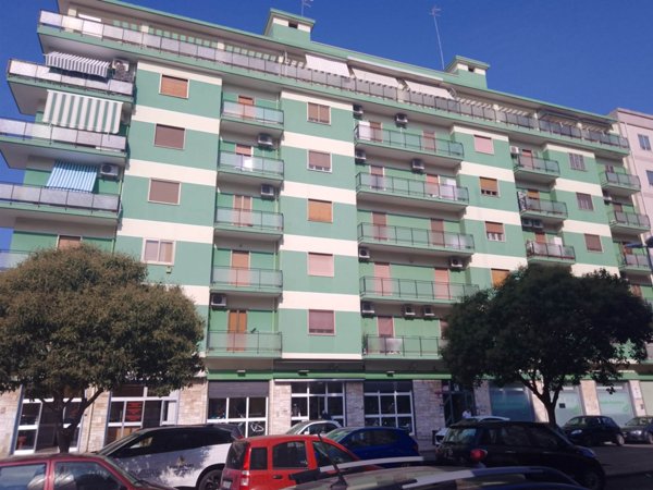 appartamento in vendita a Taranto in zona Tre Carrare-Battisti