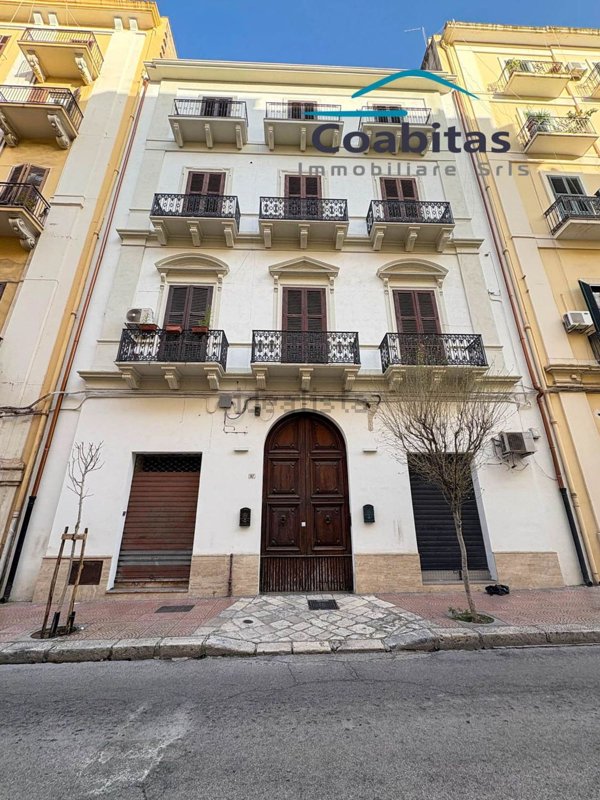appartamento in vendita a Taranto in zona Borgo