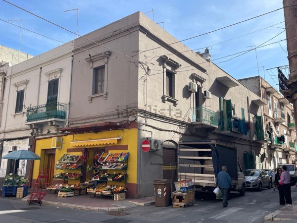 appartamento in vendita a Taranto in zona Tamburi-Croce