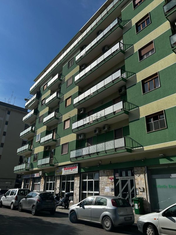 appartamento in vendita a Taranto in zona Tre Carrare-Battisti