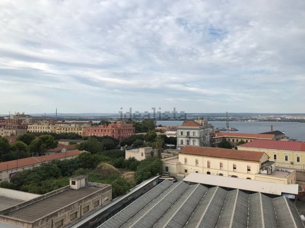 appartamento in vendita a Taranto in zona Borgo