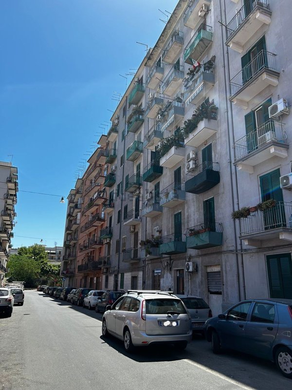appartamento in vendita a Taranto in zona Tre Carrare-Battisti