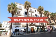 appartamento in vendita a Taranto in zona Borgo