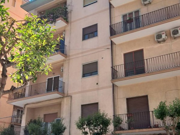 appartamento in vendita a Taranto in zona Italia-Montegranaro