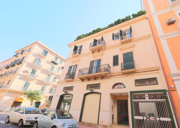 appartamento in vendita a Taranto in zona Borgo