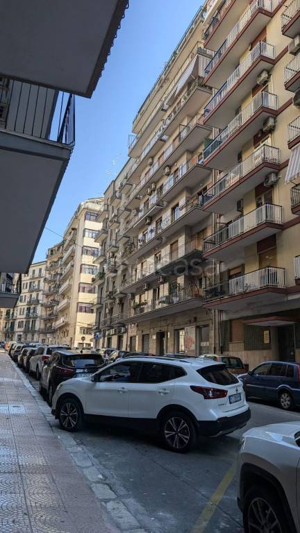 appartamento in vendita a Taranto in zona Tre Carrare-Battisti