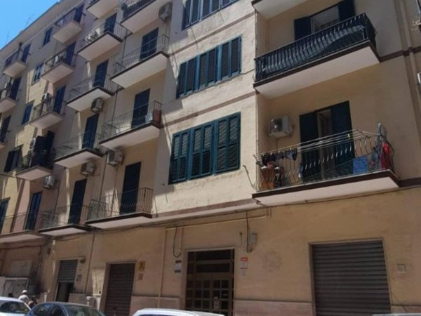 appartamento in vendita a Taranto in zona Tre Carrare-Battisti