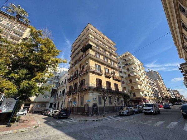 appartamento in vendita a Taranto in zona Borgo