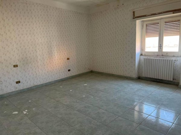 appartamento in vendita a Taranto in zona Solito-Corvisea