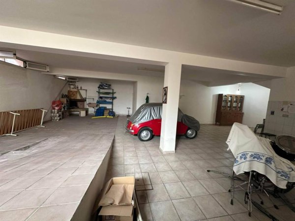 casa indipendente in vendita a Taranto in zona Solito-Corvisea