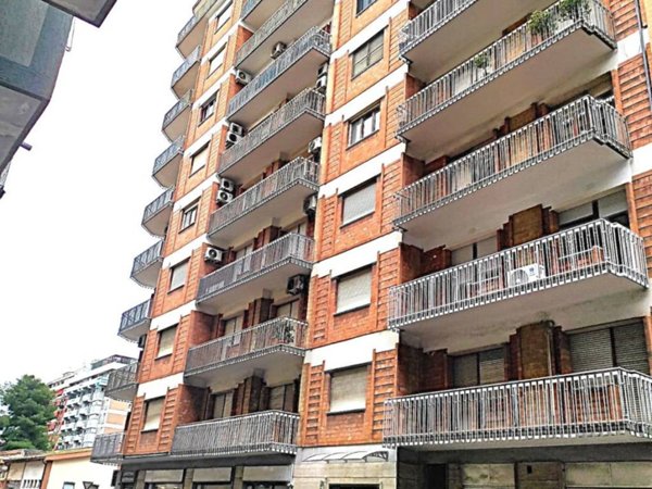 appartamento in vendita a Taranto in zona Italia-Montegranaro