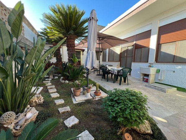 appartamento in vendita a Taranto in zona Talsano