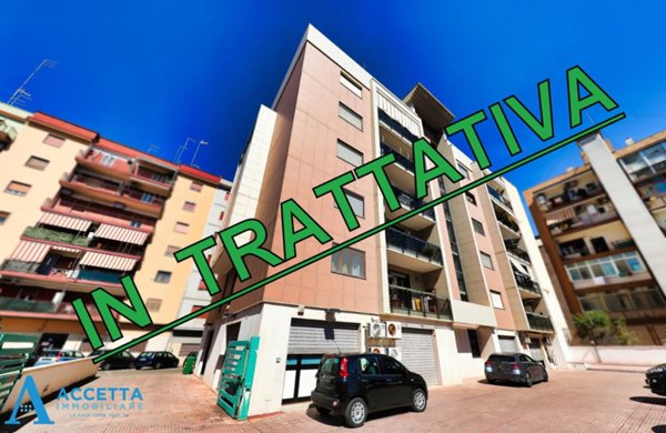 appartamento in vendita a Taranto in zona Tre Carrare-Battisti