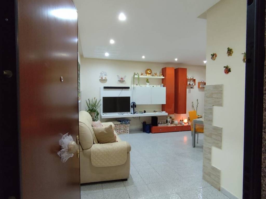 appartamento in vendita a Taranto in zona Tamburi-Croce