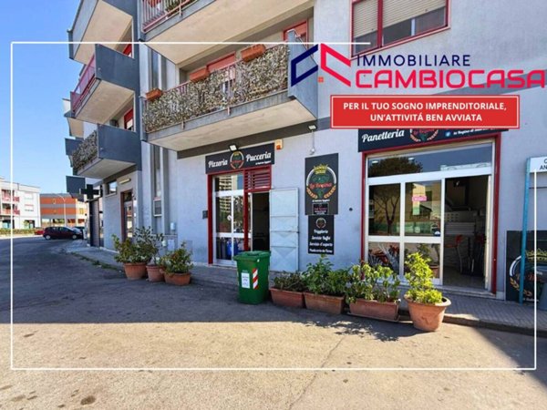 negozio in vendita a Taranto in zona Solito-Corvisea