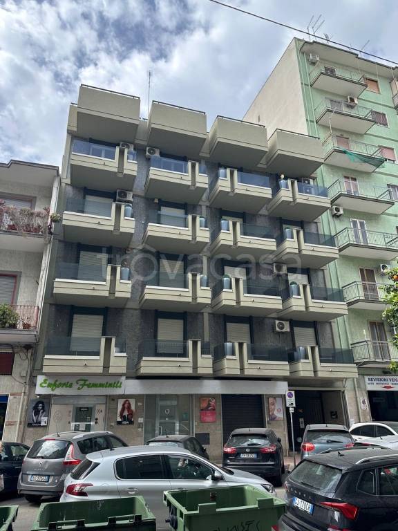 appartamento in vendita a Taranto in zona Tre Carrare-Battisti