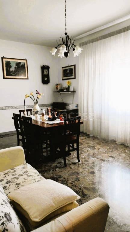 appartamento in vendita a Taranto in zona Italia-Montegranaro
