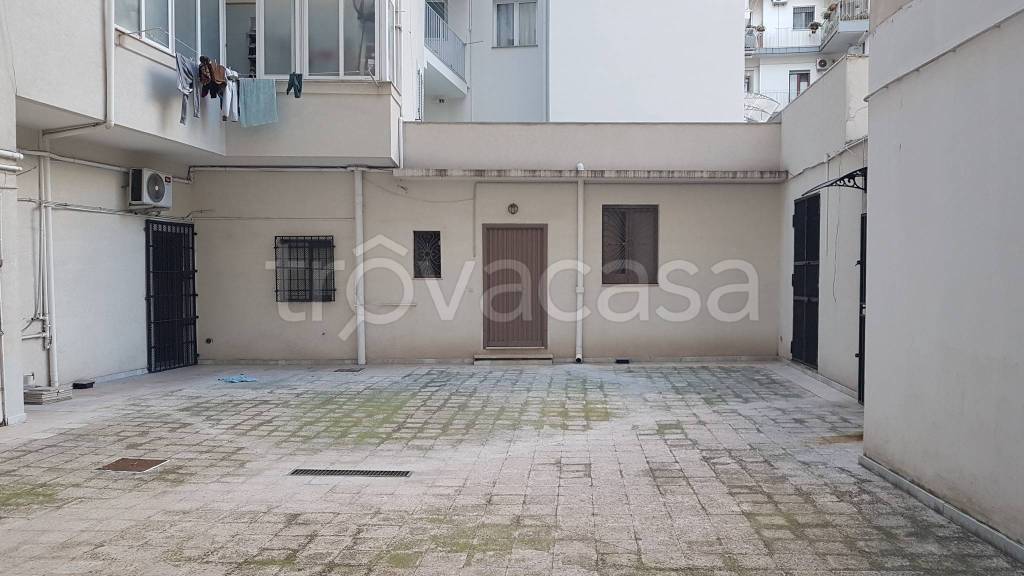 appartamento in vendita a Taranto in zona Tre Carrare-Battisti