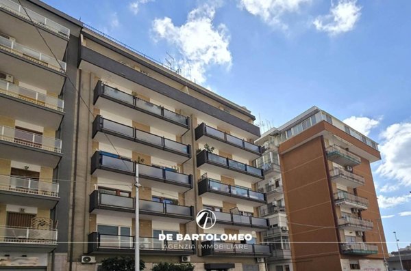 appartamento in vendita a Taranto in zona Italia-Montegranaro