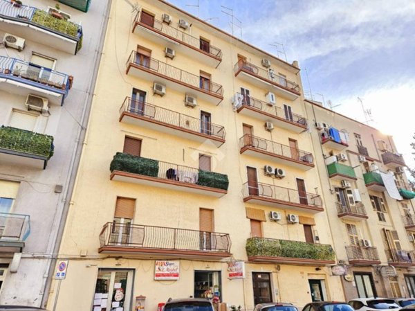 appartamento in vendita a Taranto in zona Tre Carrare-Battisti