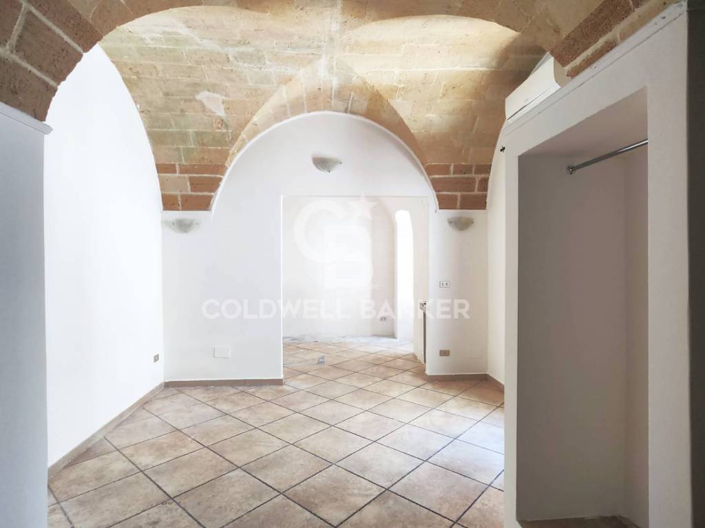 appartamento in vendita a Taranto in zona Borgo Antico