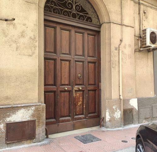 appartamento in vendita a Taranto in zona Borgo Antico