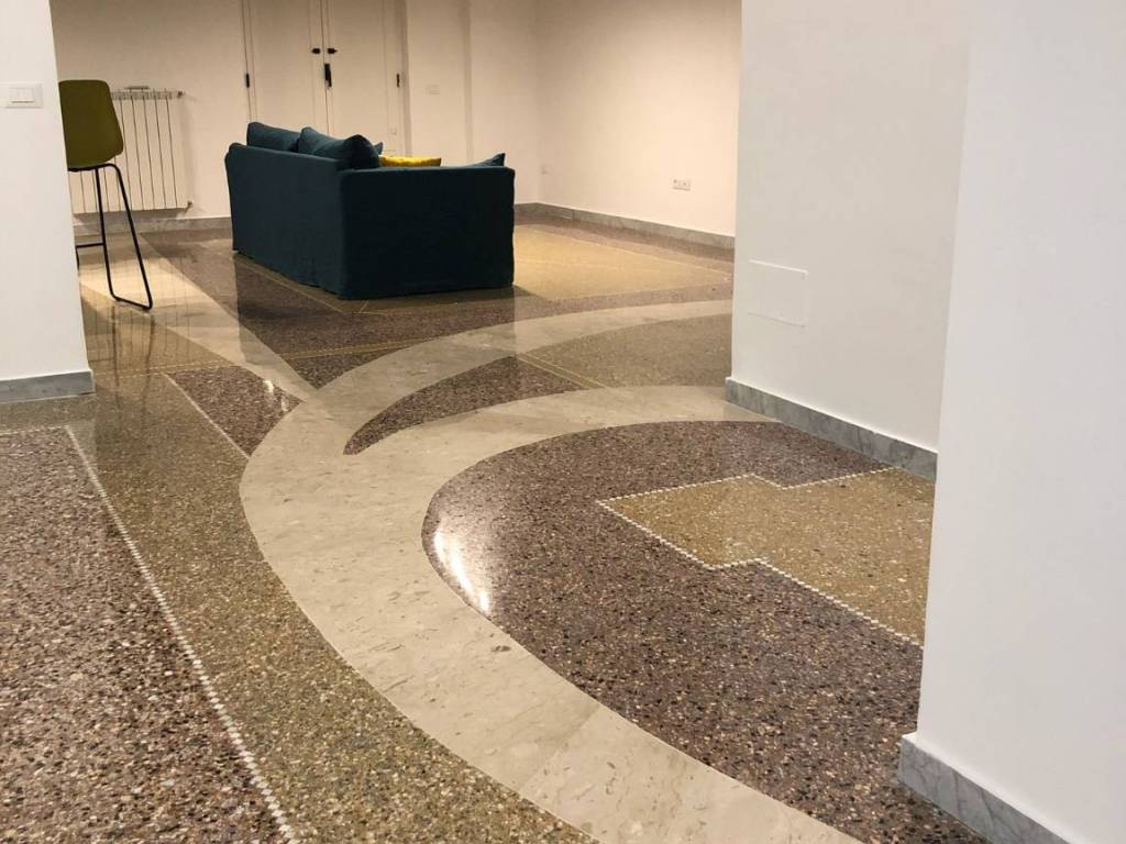 appartamento in vendita a Taranto in zona Borgo Antico