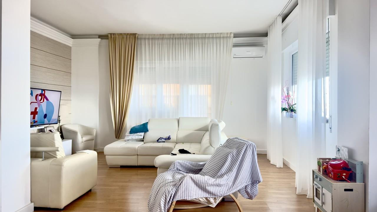 appartamento in vendita a Taranto in zona Borgo