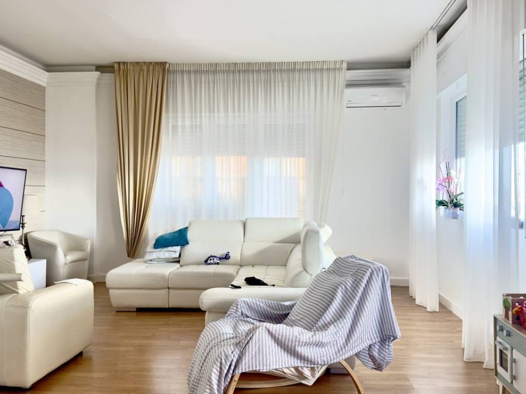 appartamento in vendita a Taranto in zona Borgo