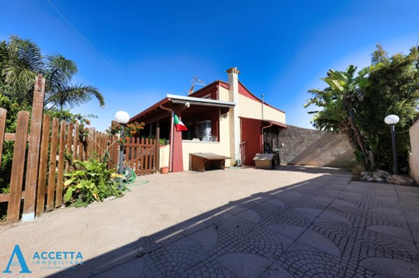 casa indipendente in vendita a Taranto in zona San Vito