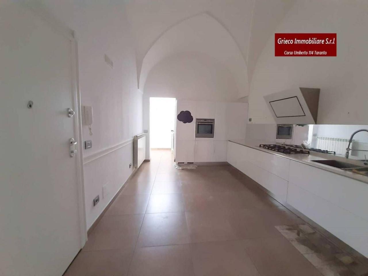appartamento in vendita a Taranto in zona Borgo