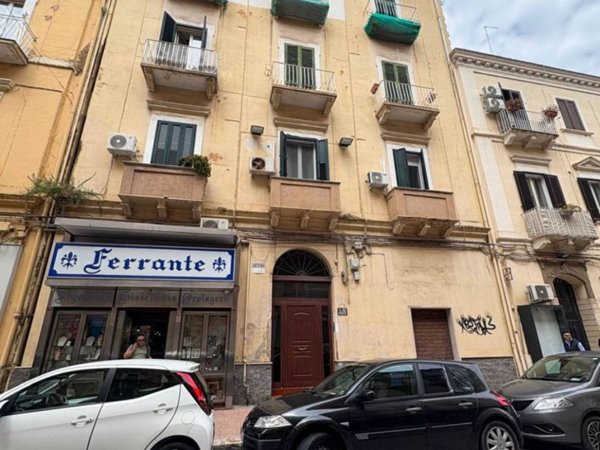 appartamento in vendita a Taranto in zona Borgo