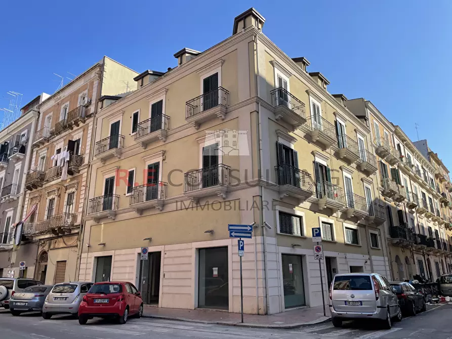 locale commerciale in vendita a Taranto in zona Borgo