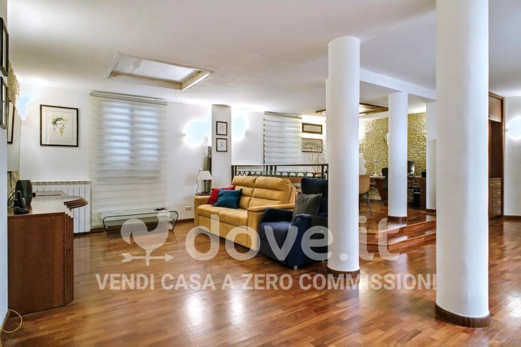 appartamento in vendita a Taranto in zona Borgo