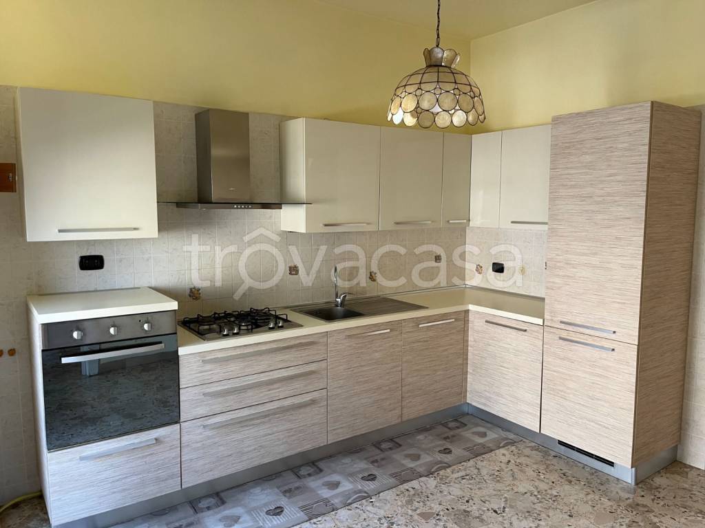 appartamento in vendita a Taranto in zona Italia-Montegranaro