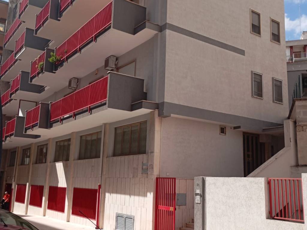 appartamento in vendita a Taranto in zona Tre Carrare-Battisti