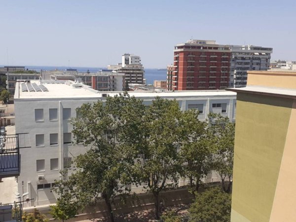 appartamento in vendita a Taranto in zona Tre Carrare-Battisti