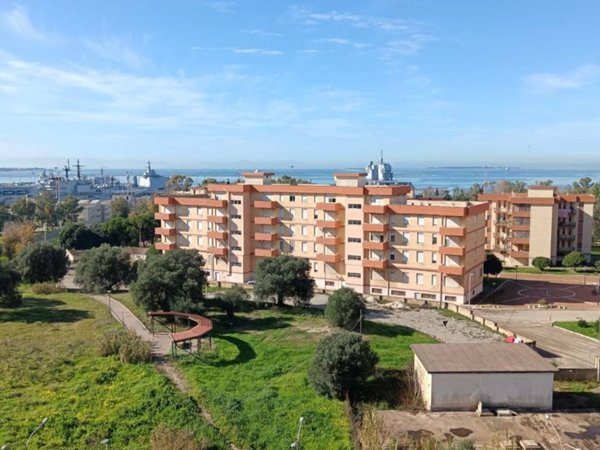 appartamento in vendita a Taranto in zona Solito-Corvisea