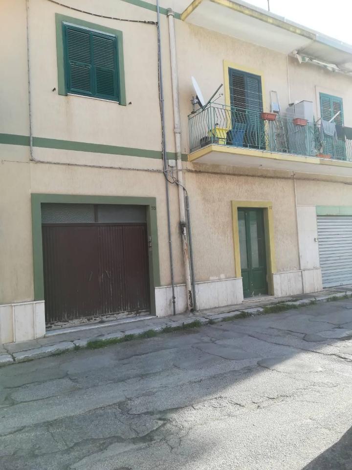 appartamento in vendita a Taranto in zona Talsano