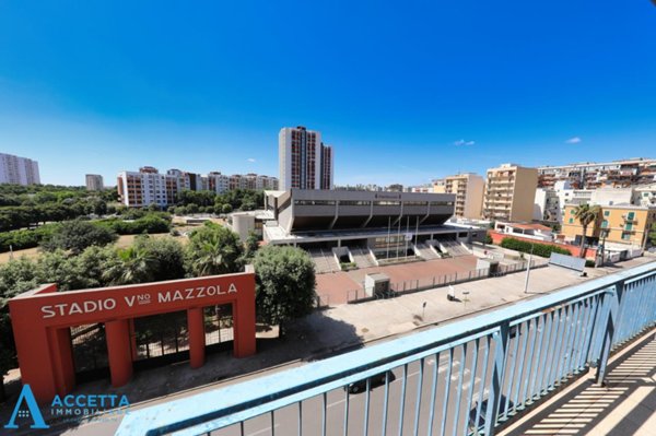 appartamento in vendita a Taranto in zona Tre Carrare-Battisti